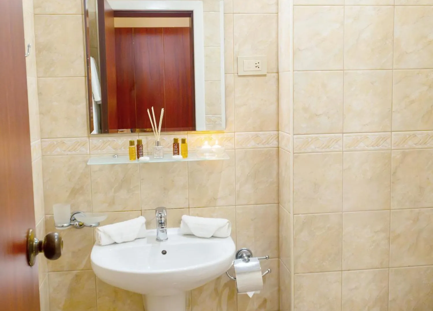 Hotel Orbita Varna 2*,